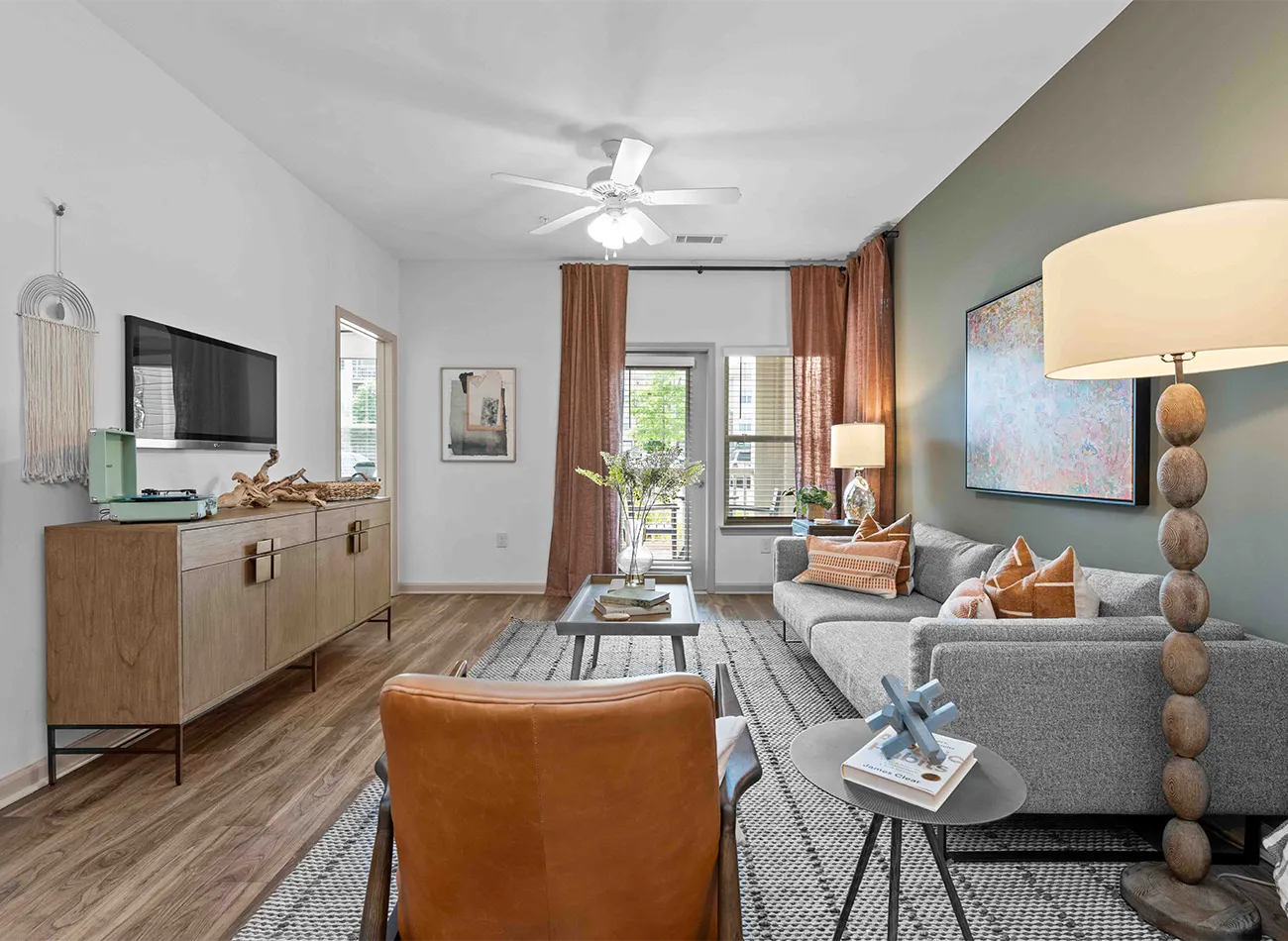 Pringle Square Apartments