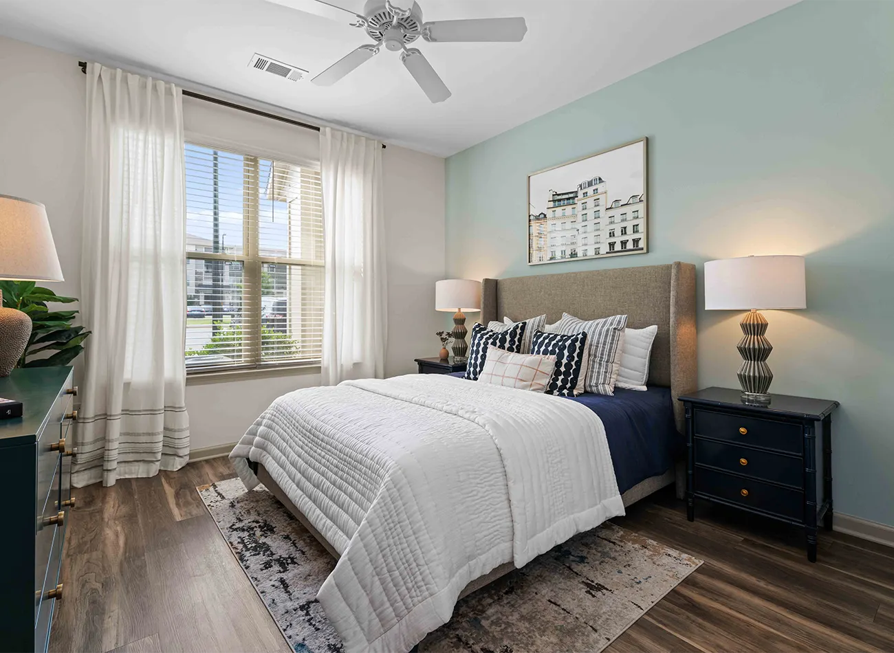 Pringle Square Apartments